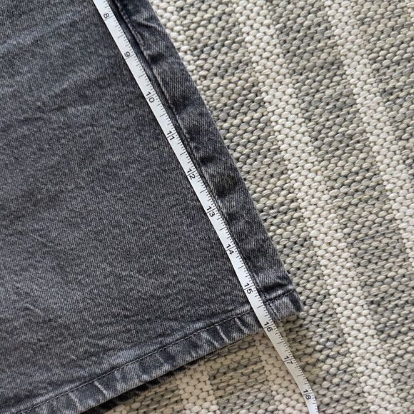 ⭕️ ZARA Denim Shorts Grey - Picture 7 of 9